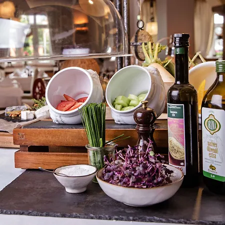 Wellness & Thermal Retreat Muehlbach ホテル