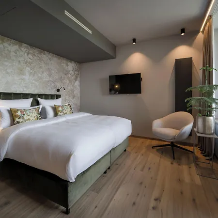 Wellness & Thermal Retreat Muehlbach ホテル