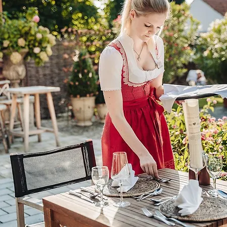 ホテル Wellness & Thermal Retreat Muehlbach Bad Füssing