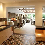 Wellness & Thermal Retreat Muehlbach 巴特法兴格