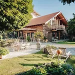 Wellness & Thermal Retreat Muehlbach Bad Füssing