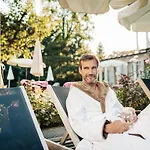 Wellness & Thermal Retreat Muehlbach ホテル 4*
