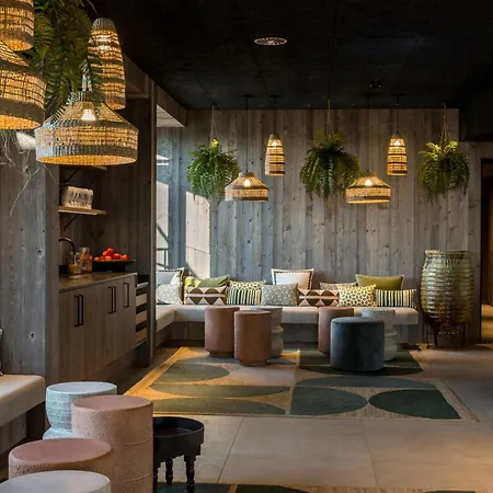Отель Wellness & Thermal Retreat Muehlbach Бад-Фюссинг