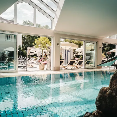 Wellness & Thermal Retreat Muehlbach 酒店 4*