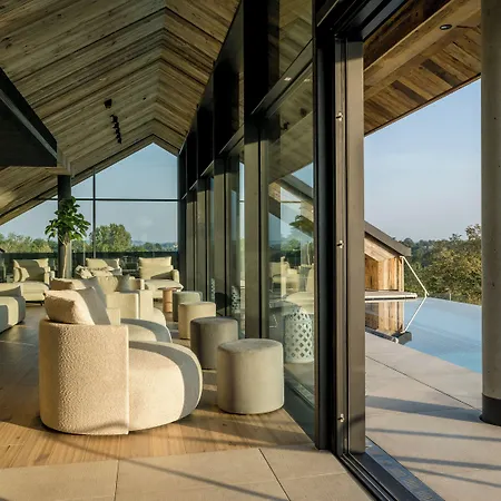 Hotel Wellness & Thermal Retreat Muehlbach 4*