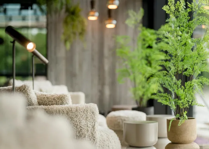 Wellness & Thermal Retreat Muehlbach 巴特法兴格