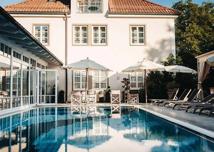 Wellness & Thermal Retreat Muehlbach 4* 巴特法兴格