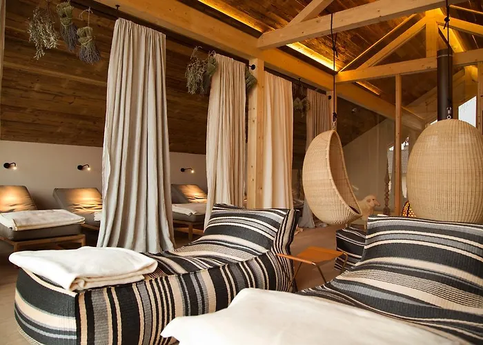 Wellness & Thermal Retreat Muehlbach 巴特法兴格